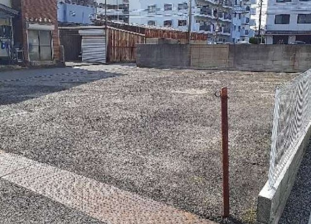 【外観】 | 和歌山市六十谷226-82外 | 土地面積163.70㎡（49.51坪）になります。北東角地の物件です。
