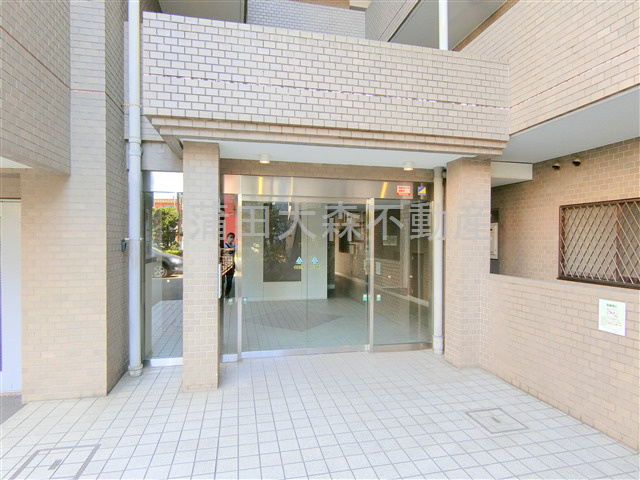 アビタシオンクレールのエントランス