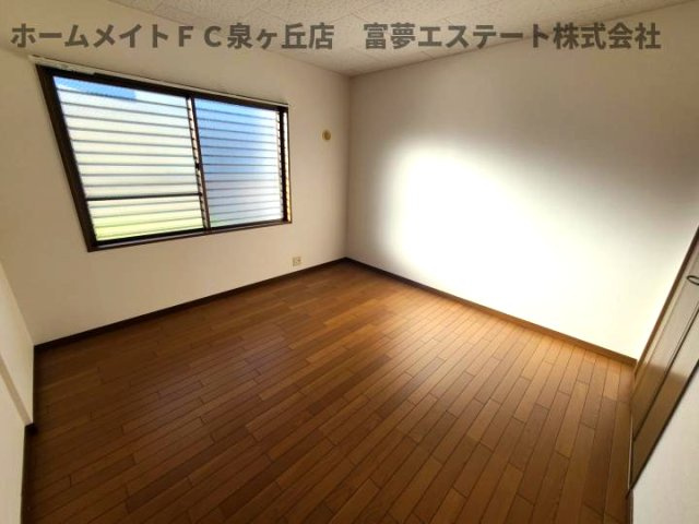 角谷フラットの洋室|6.8帖洋室