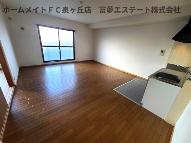 角谷フラットの居間・リビング