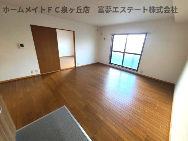 角谷フラットの居間・リビング