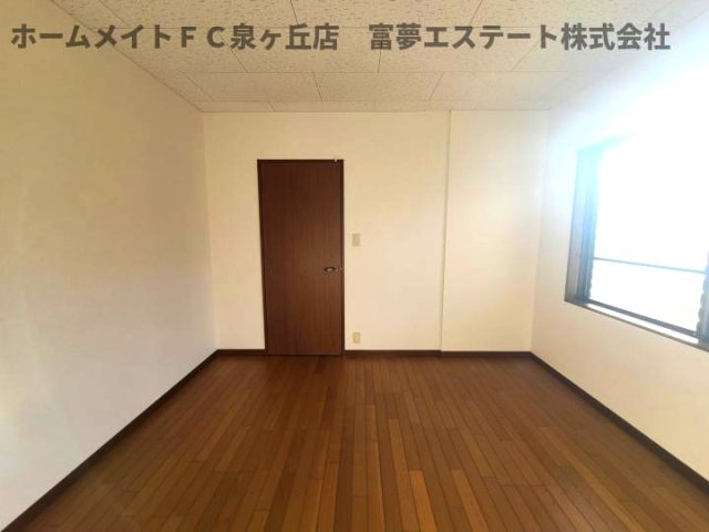 角谷フラットの洋室|6.8帖洋室