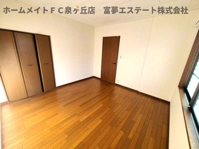 角谷フラットの洋室|6.8帖洋室