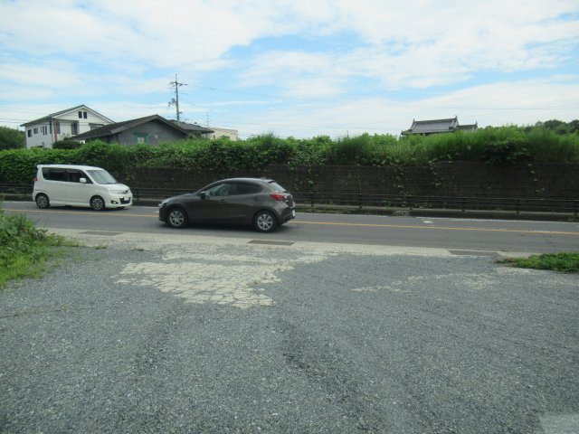 津山市楢　業務用地　500坪の外観