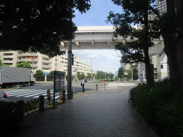 港区台場２丁目の店舗事務所の周辺