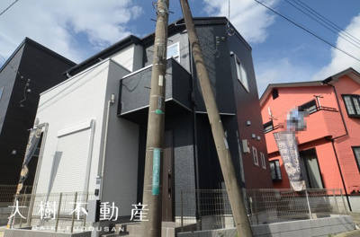 【外観】 | 海老名市大谷北４丁目　新築戸建て　全2棟　【仲介手数料無料】 | 宅地建物取引士による不動産のご説明・現地のご案内、住宅金融普及協会住宅ローンアドバイザーが住宅ローンのアドバイスから融資実行までのお手伝いをしっかりサポートします♪