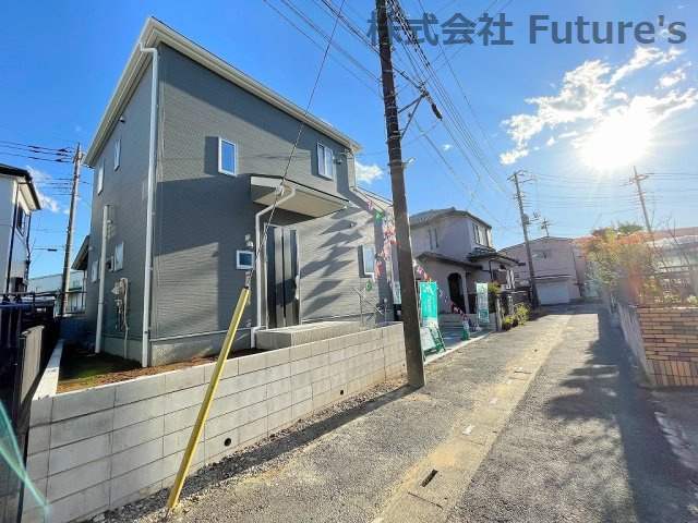 三郷市戸ヶ崎3丁目　新築戸建　全1棟の前面道路含む現地写真|前面道路含む現地写真です。