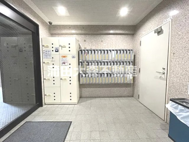 スカイコート蒲田駅前のエントランス