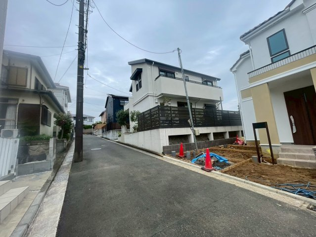 横浜市保土ケ谷区法泉2丁目 新築戸建て【仲介手数料無料】カースペース2台