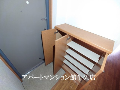 【玄関】 | 牛久ロイヤルレジデンスCⅣ型