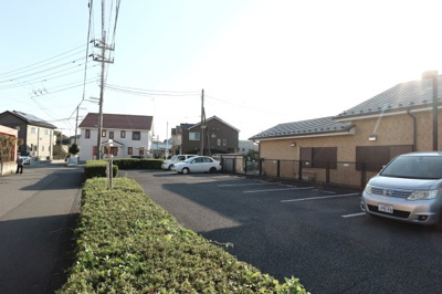 【駐車場】 | 牛久ロイヤルレジデンスCⅣ型