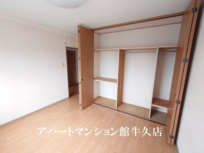 【洋室】 | 牛久ロイヤルレジデンスCⅣ型