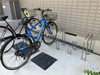 【その他共用部分】 | 駐輪場完備♪