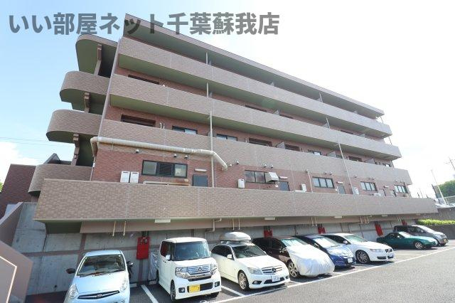 K,reizendの外観|落ち着いた雰囲気の外観です