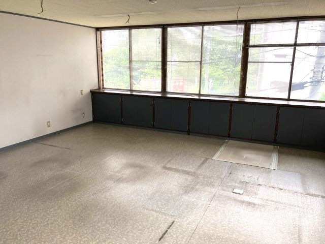 ブルーリバーⅡの駐車場