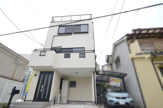 堺市堺区中田出井町２丁の中古一戸建の外観