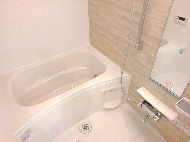 カーサクレインフィールドの浴室