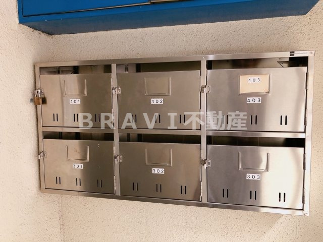 北川ビル　BRAVI不動産のその他共用部分|【北川ビル】メールボックス