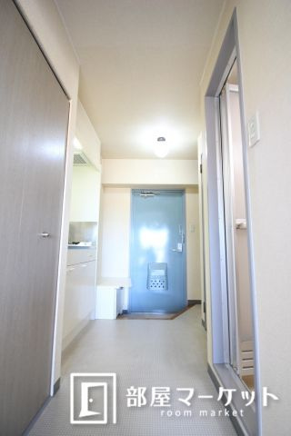 【ロビー】 | ステップVIII