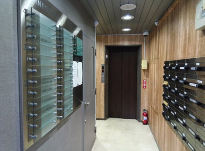 【エントランス】 | ＡＵＢＥ新川ビル