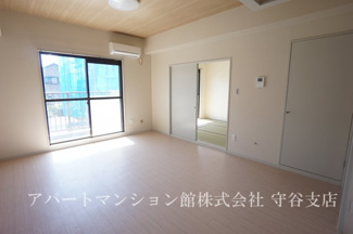 【居間・リビング】 | グランドフォレストA棟