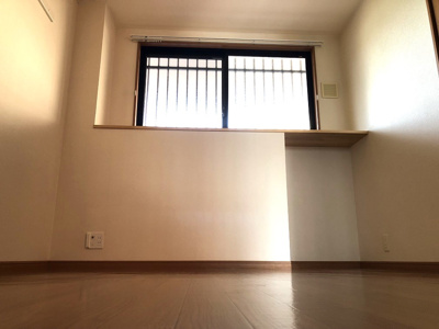 【洋室】 | TIARA