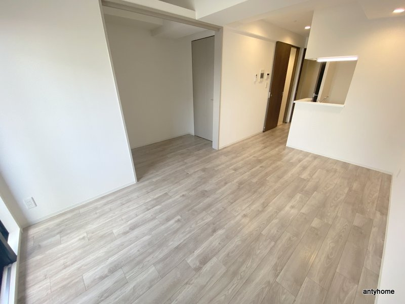 大阪難波Noah　仲介手数料無料の居間・リビング