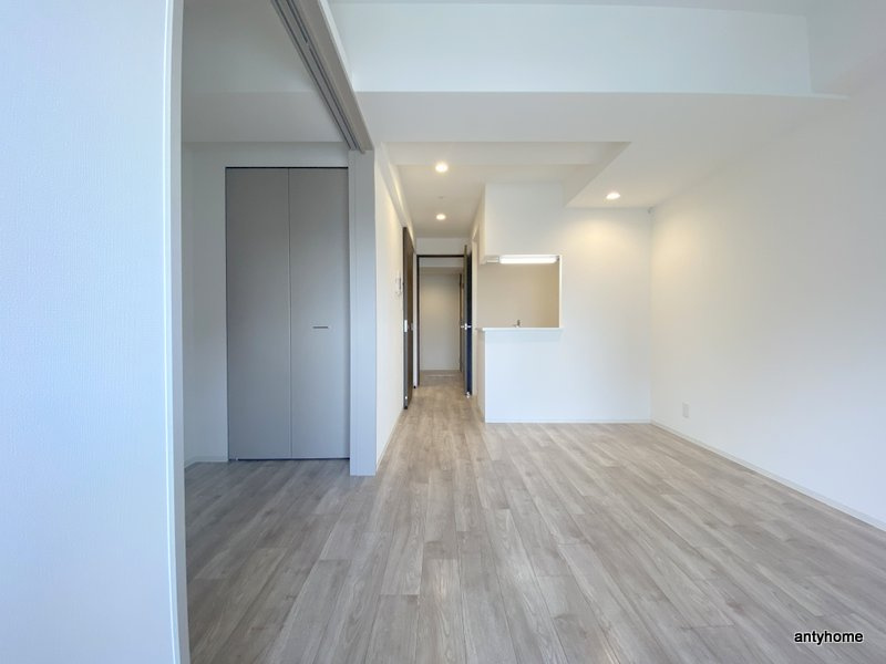 大阪難波Noah　仲介手数料無料の居間・リビング