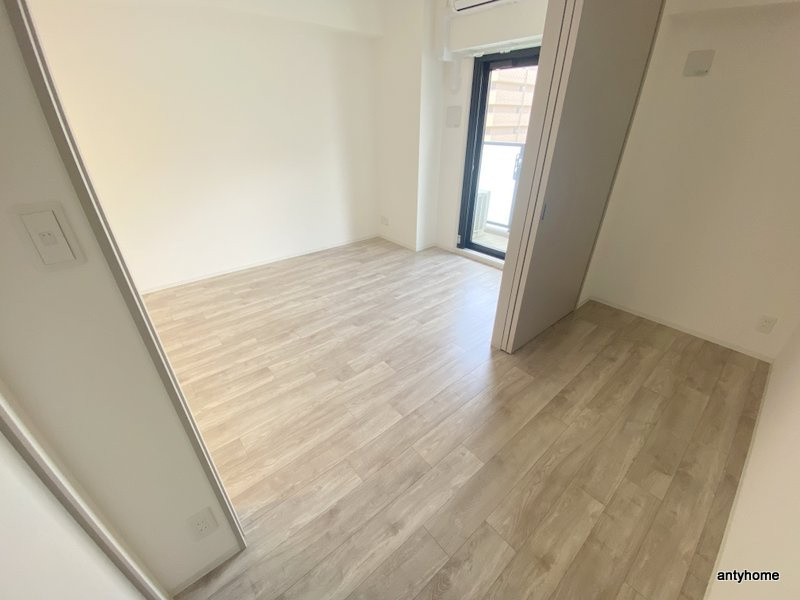 大阪難波Noah　仲介手数料無料の洋室