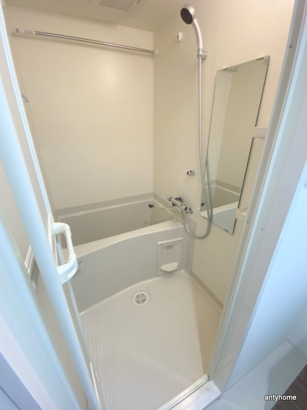 大阪難波Noah　仲介手数料無料の浴室