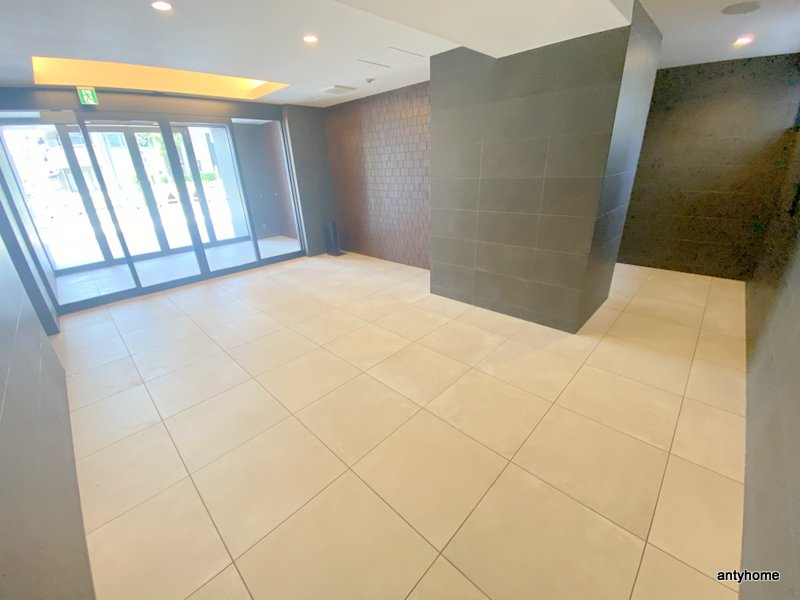 大阪難波Noah　仲介手数料無料のロビー