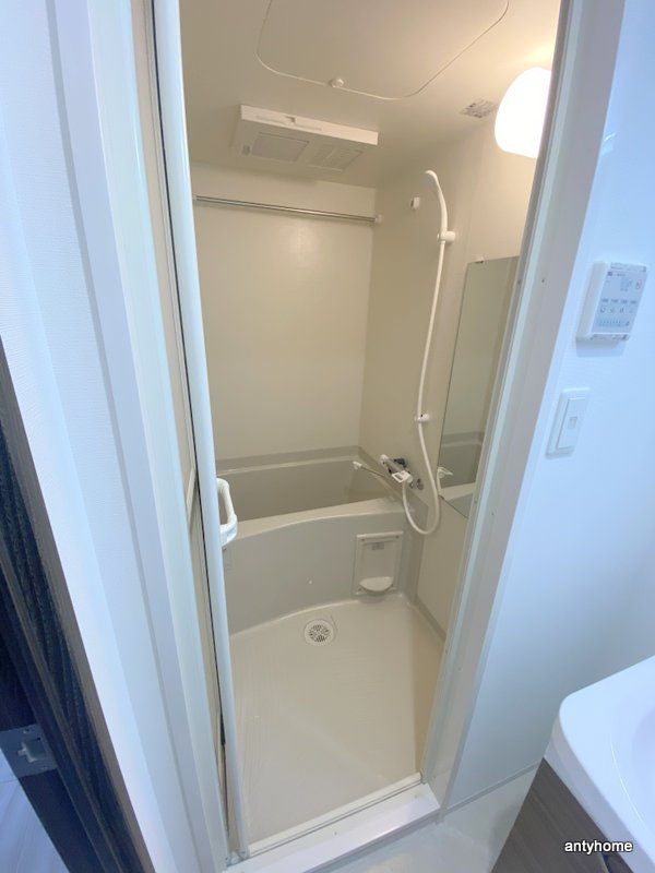 大阪難波Noah　仲介手数料無料の浴室