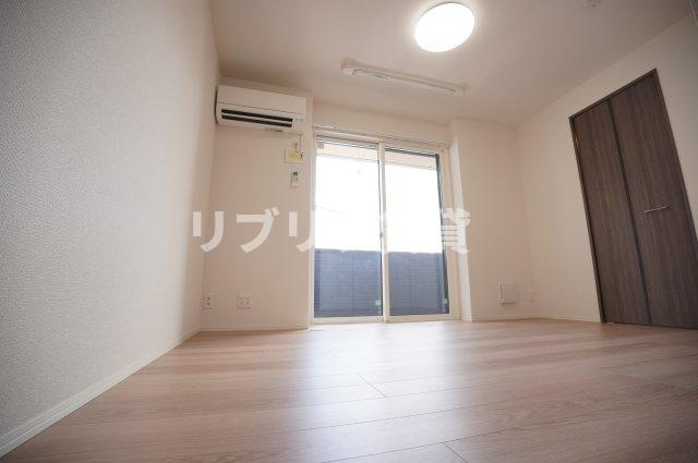 アヴァンスコート壱番館の寝室