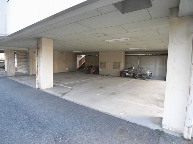 【駐車場】 | 比枝コーポラス上町