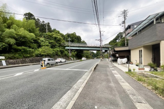 【前面道路含む現地写真】 | 山科区日ノ岡一切経谷町　注文住宅　建築条件なし　土地