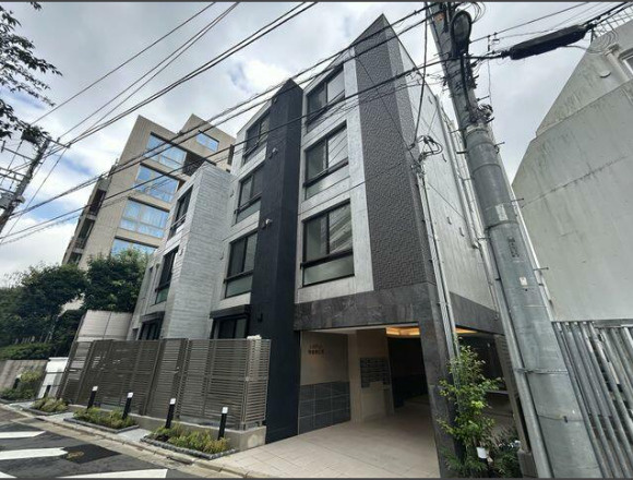 レジデンス市谷仲之町の外観