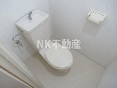 【トイレ】 | デルニエアン（吉田賃貸） | 清潔感のあるトイレです
