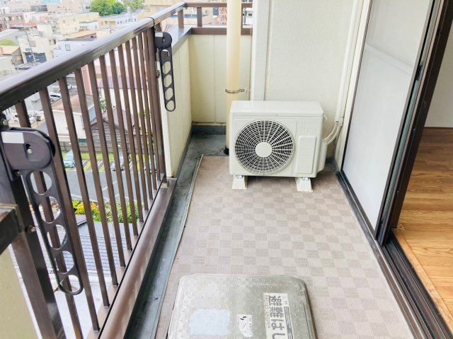 第5泰水堂ビルのバルコニー|第5泰水堂ビル