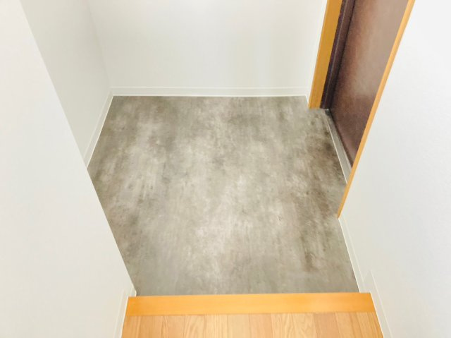 第5泰水堂ビルの玄関|第5泰水堂ビル