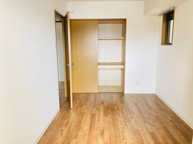 第5泰水堂ビルの寝室|第5泰水堂ビル