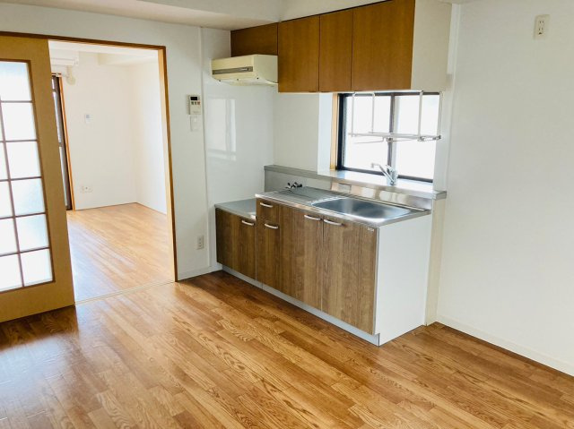 第5泰水堂ビルの居間・リビング|第5泰水堂ビル