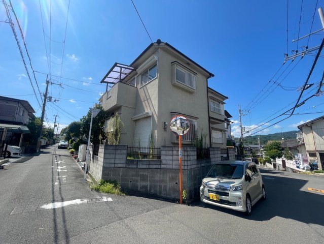 日吉台鎌谷邸の外観