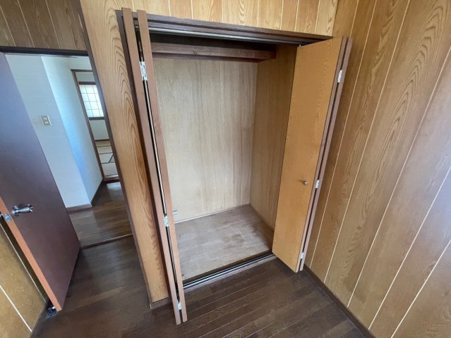 日吉台鎌谷邸の収納