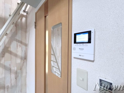 【セキュリティ】 | シュノンソー名古屋 | モニター付きインターホンです