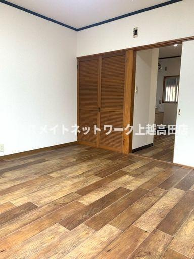 ハイツソアールⅠの内装|洋室8.0帖
