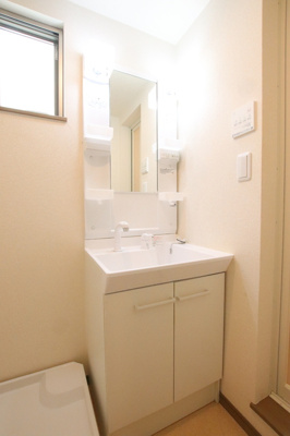 シャワー付き洗面台