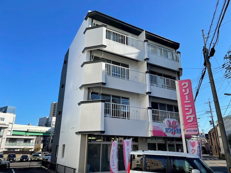 青山ハウスの外観