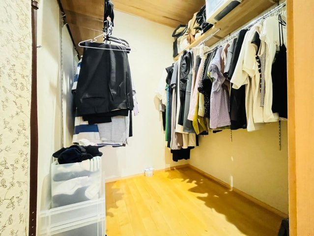 中古戸建　不破郡垂井町　平成29年築の収納