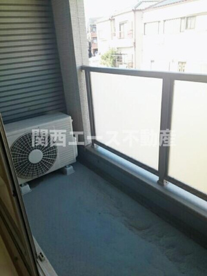 【バルコニー】 | ボンヌ・シャンス