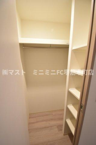 旧プレール・ドゥーク堺筋本町Qの収納